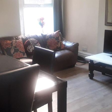 Bright Home Guest House مانشستر المظهر الخارجي الصورة